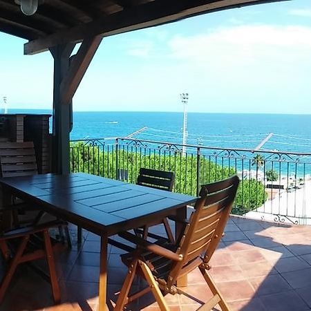 Le Spiagge Bed & Breakfast Letojanni Dış mekan fotoğraf